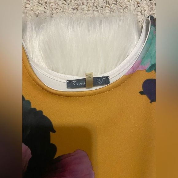 Soprano Mustard Yellow  - Picture 4 of 6